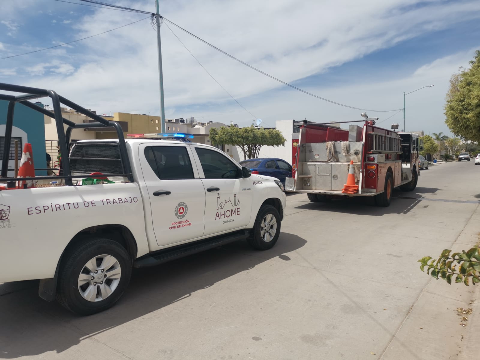 Conato de incendio en Los Mochis, en el sector Bosques del Pedregal, movilizó a los cuerpos de auxilio