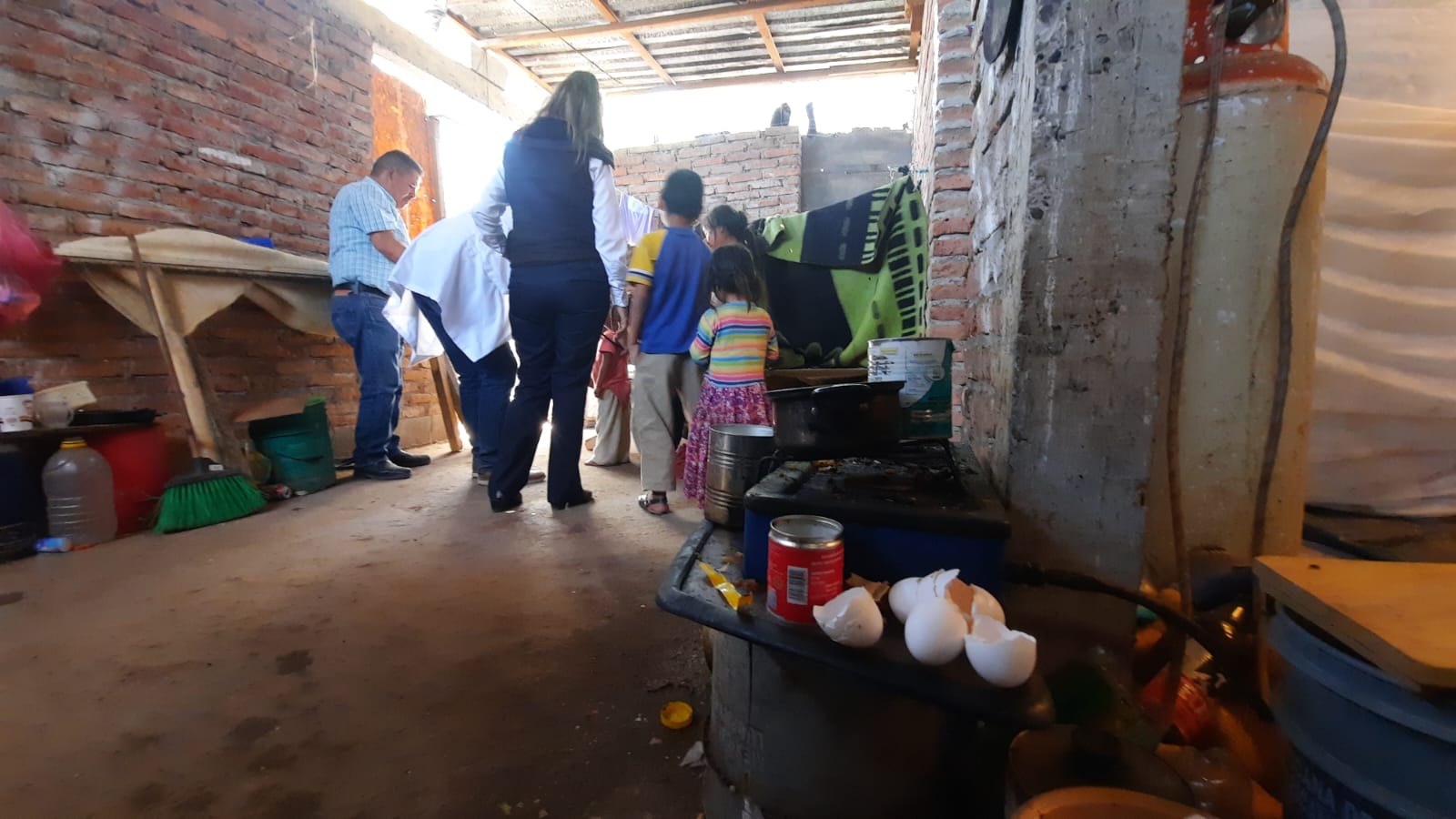 Bebé de jornaleros, fallecido en Nochebuena, no fue llevado al doctor: secretario de Salud