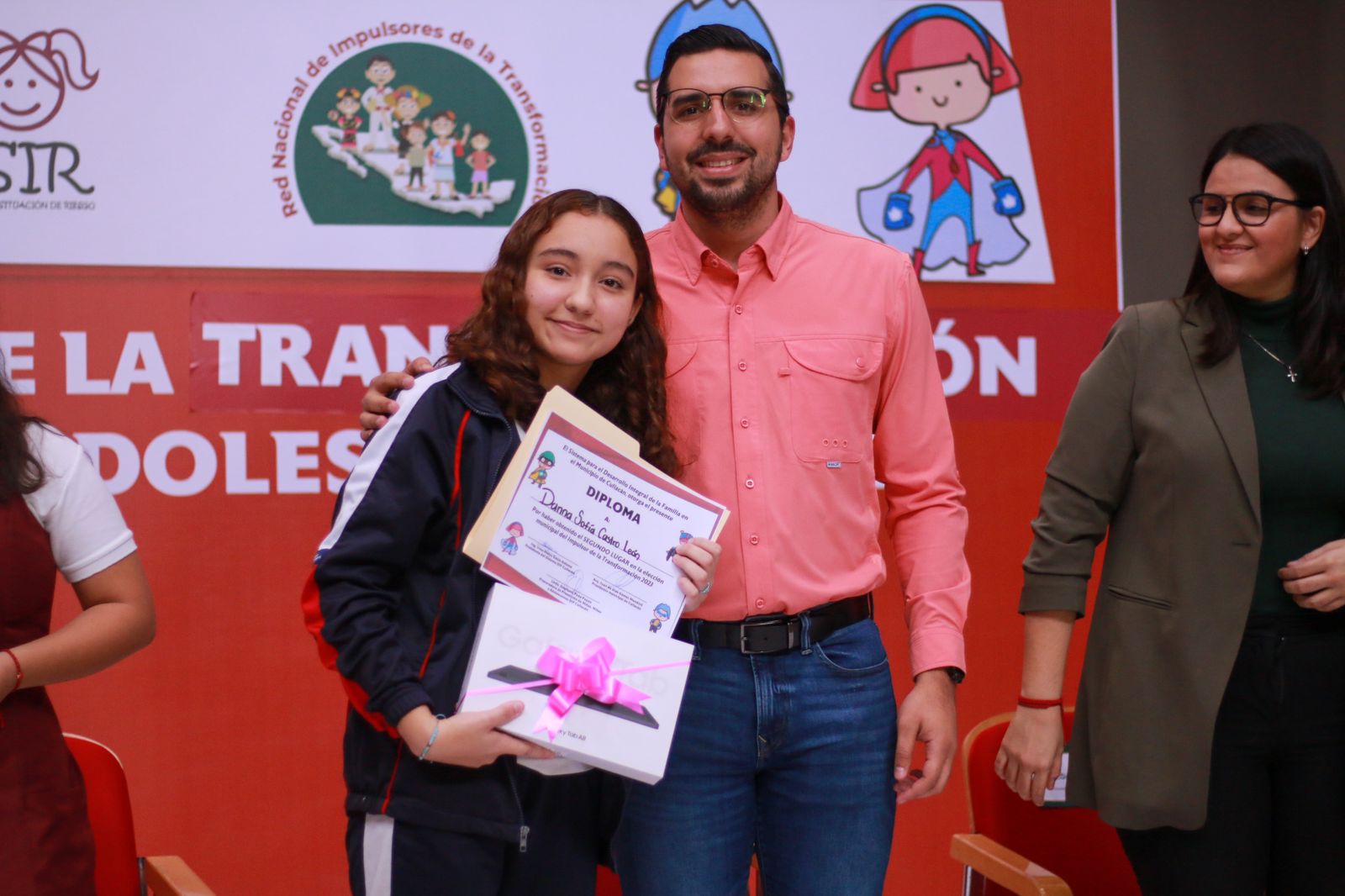 DIF galardona a los niños Impulsores de la Transformación 2023