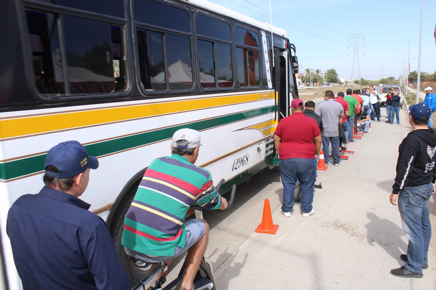 Dirigen taller a camioneros de urbanos y arranca Semana Nacional de la Educación y Seguridad Vial en Mazatlán