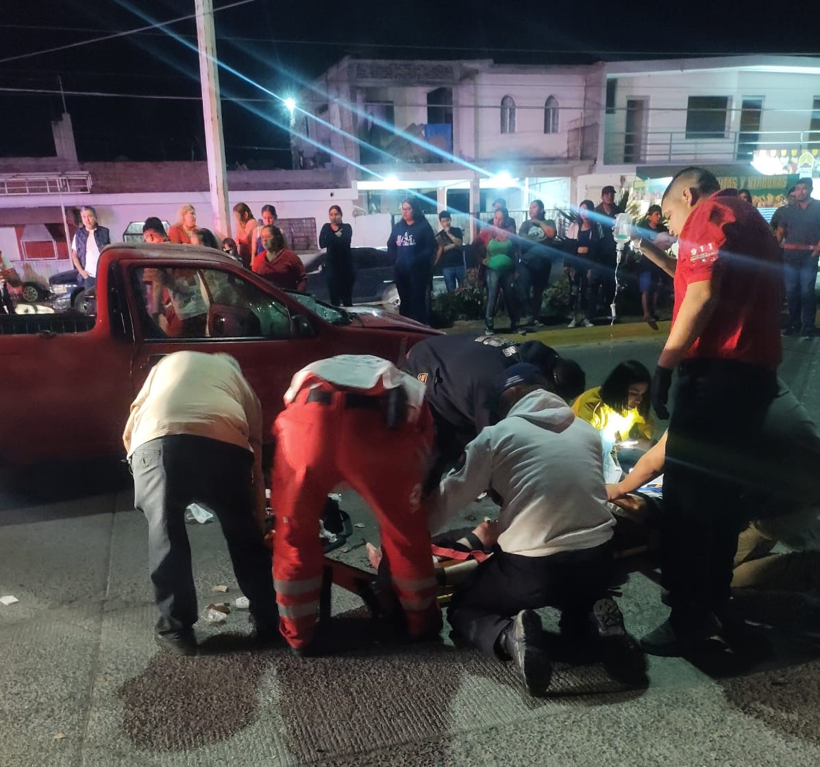 Dos adultos mayores pierden la vida en el hospital luego de ser atropellados por el conductor de una camioneta en Los Mochis