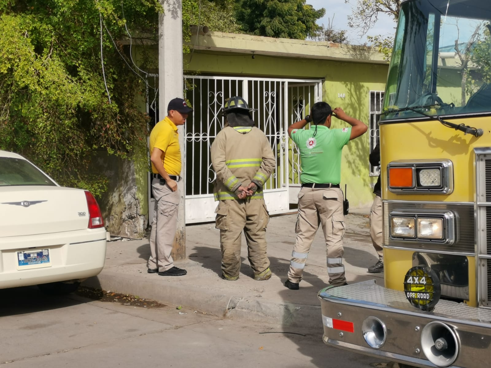 Explosión de dos tanques de gas en un domicilio particular moviliza a los cuerpos de auxilio de Los Mochis