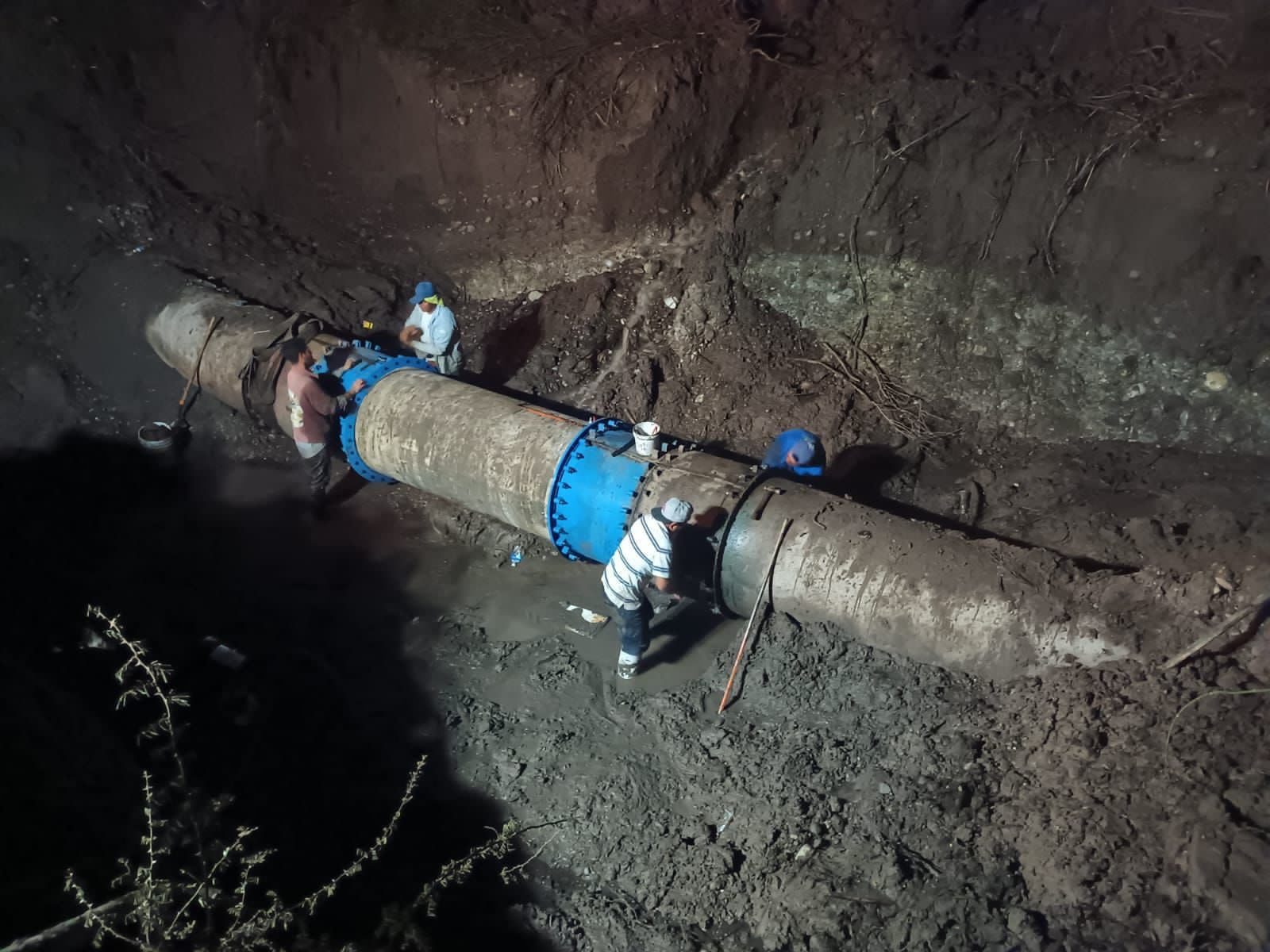 ¡Atención Culiacán! Tras 36 horas de trabajo ininterrumpido, repara Japac tubería y hoy regresa el agua en colonias afectadas