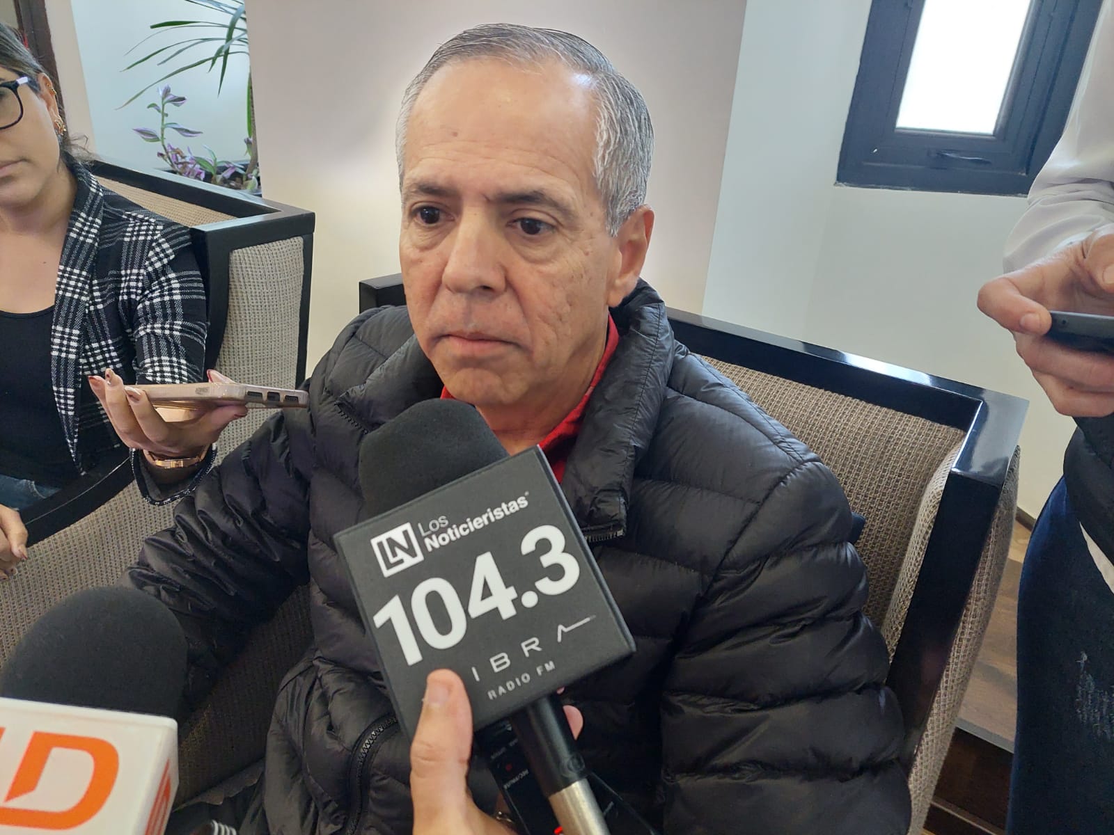 Aún no es tiempo de pensar en la reelección ni en el Senado, agradece Vargas Landeros apoyo en encuestas
