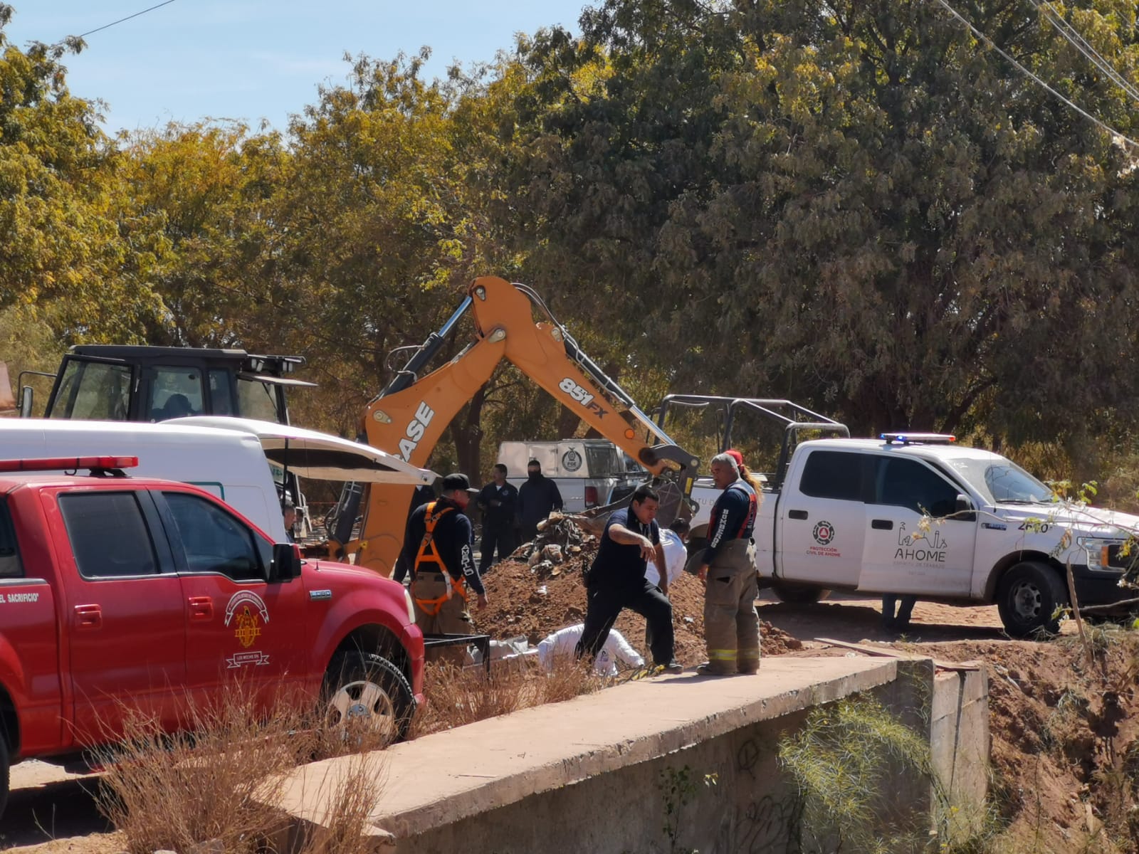 Hallan sin vida a un hombre a las orillas de un dren de la colonia Burócrata, en Los Mochis