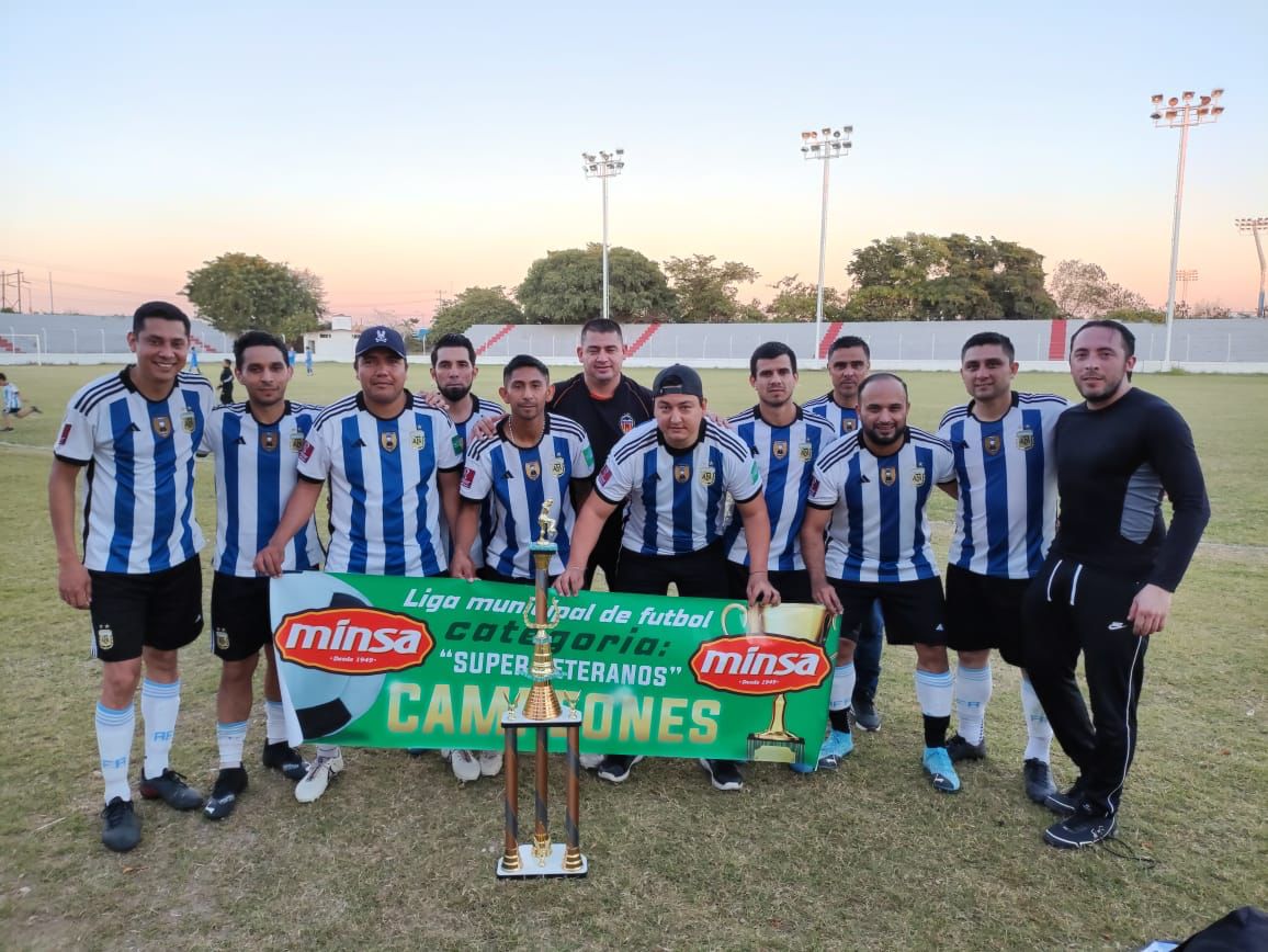 IMSS es el campeón en la Liga de Futbol Súper Veteranos en Guasave