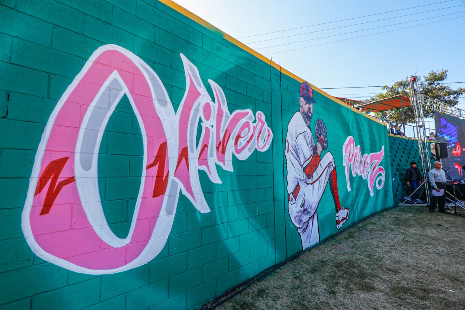 Se inaugura la calle Oliver Pérez Martínez en Culiacán