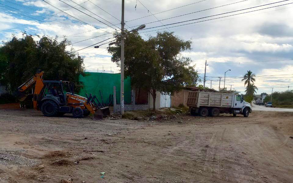 Les llega la atención municipal a Valles del Ejido, realizada en programa ´Escuchando a la gente´ en Mazatlán
