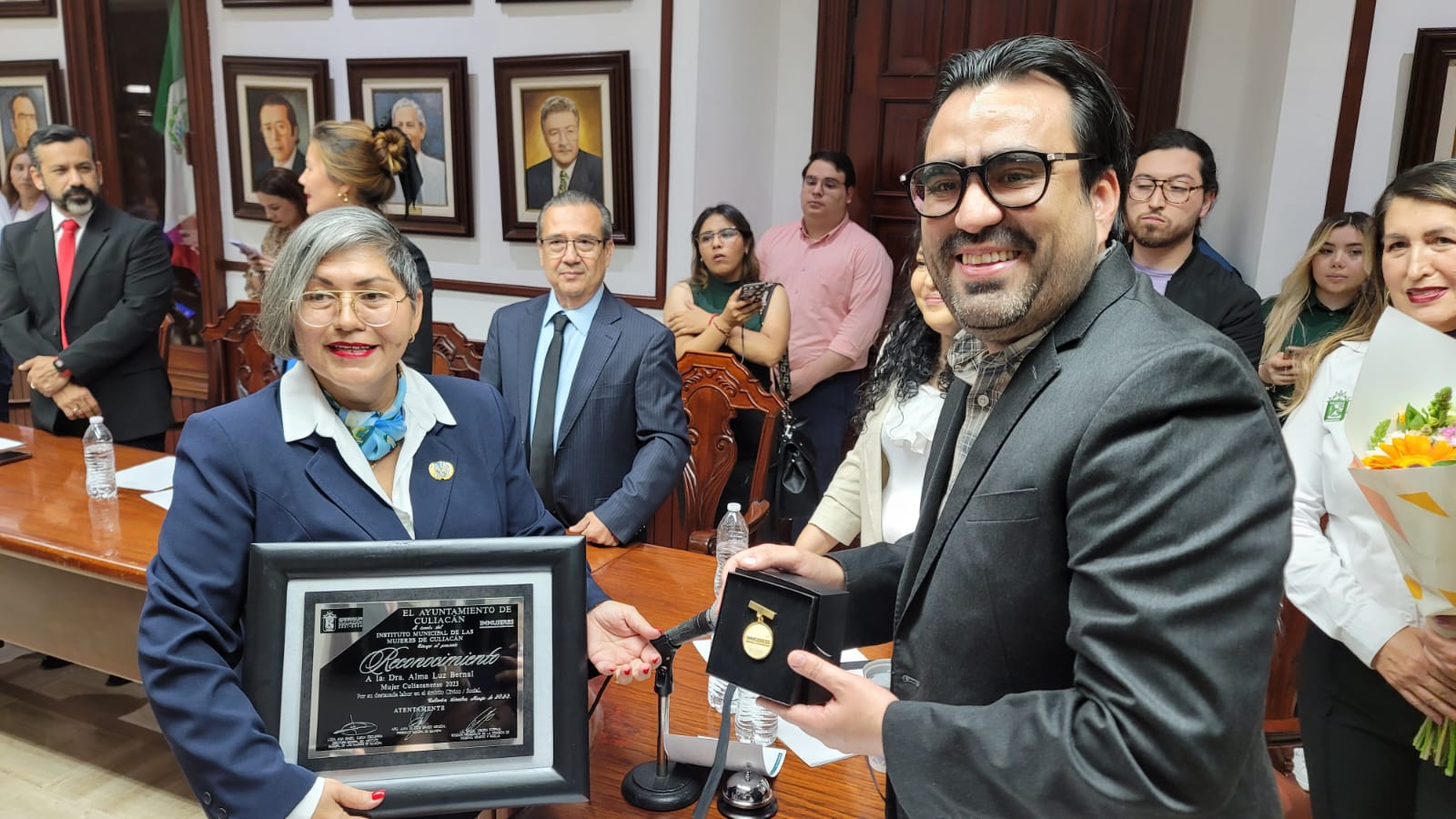 Martha Astorga, Rosaura Cabanillas y Alma Bernal, las galardonadas con el Premio a la Mujer Culiacanense