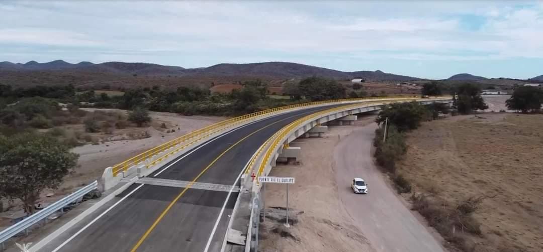 Estiman constructores 100 años de vida útil del nuevo puente El Quelite