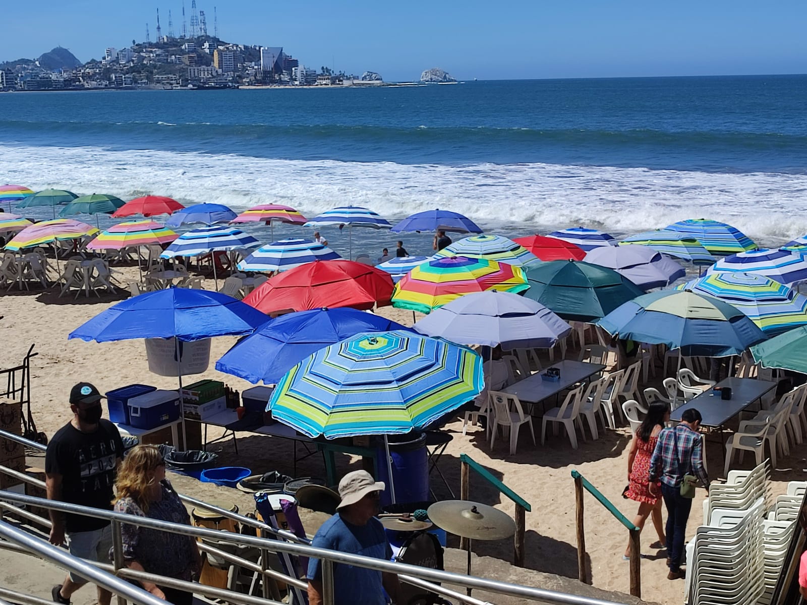 ¿Tienen playa y sólo van en Semana Santa? Invita Sectur a ser turistas en su mismo estado