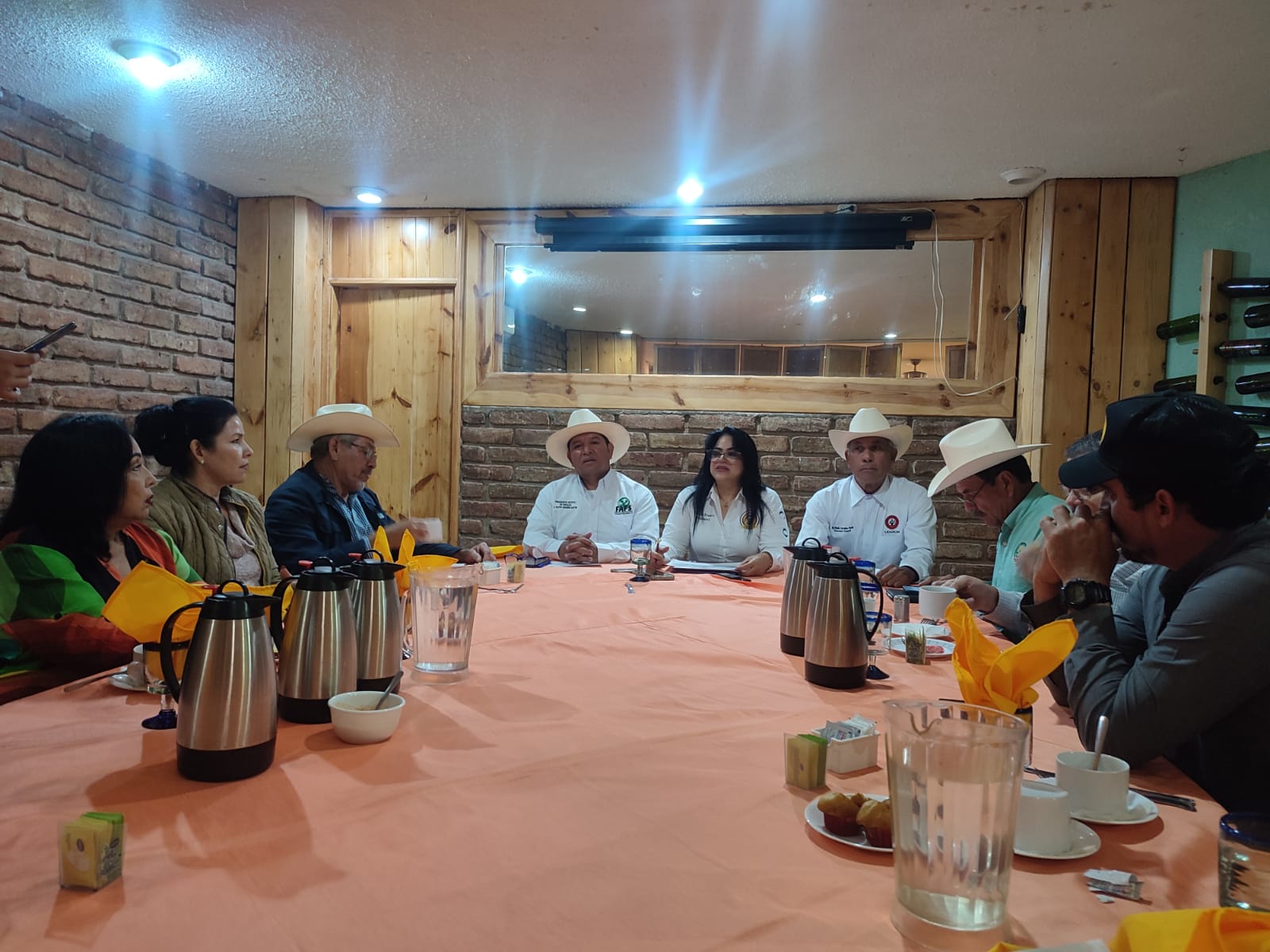 Políticas del gobierno están llevando al sector social agrícola a desaparecer; pide UNTAP apoyo a Rocha Moya