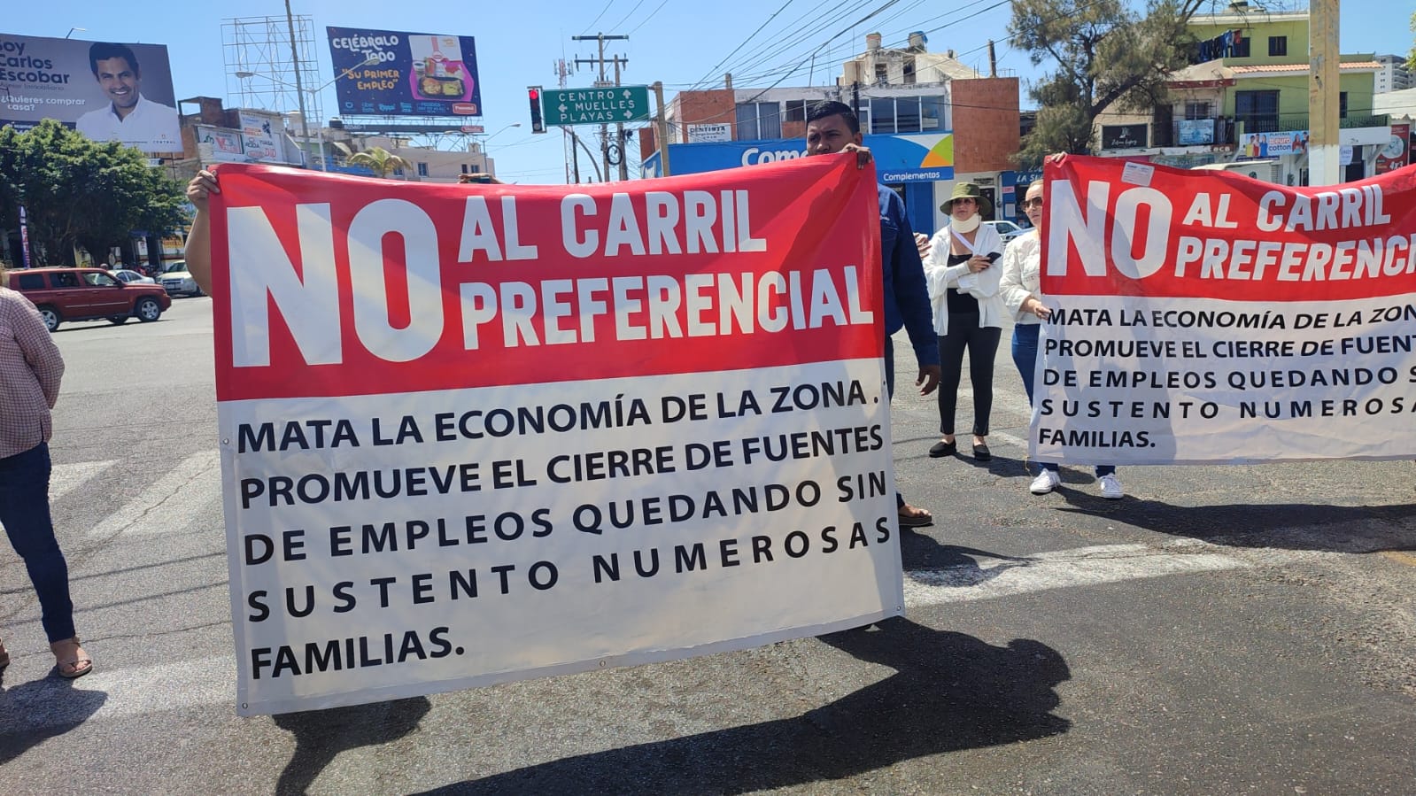 Protestan de nuevo comerciantes de la Juan Carrasco en Mazatlán; se irán al amparo