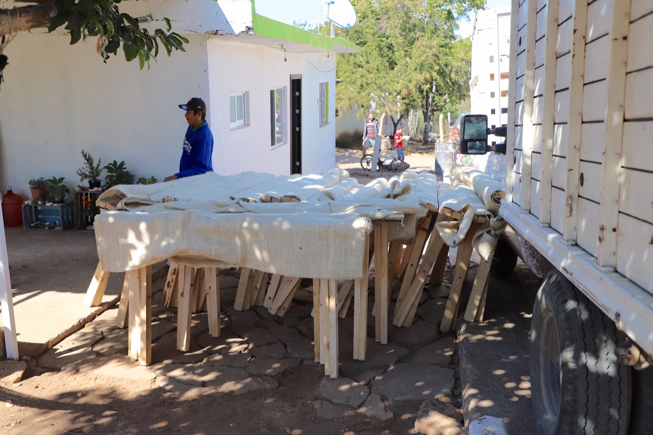 Se entregaron casi 30 mil apoyos invernales en todo el estado: Sebides
