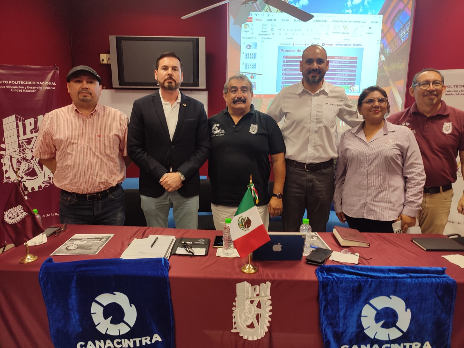 Suman esfuerzo IPN y Canacintra para una educación polivirtual en Mazatlán