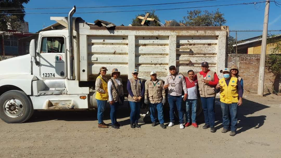 En paro vectores de Mazatlán, son nueve días trabajando bajo protesta, urgen atención de la SSA