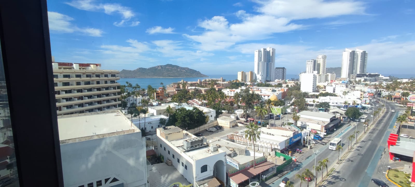 ‘Dolor de cabeza’ tráfico en Mazatlán, vienen dos puentes vehiculares