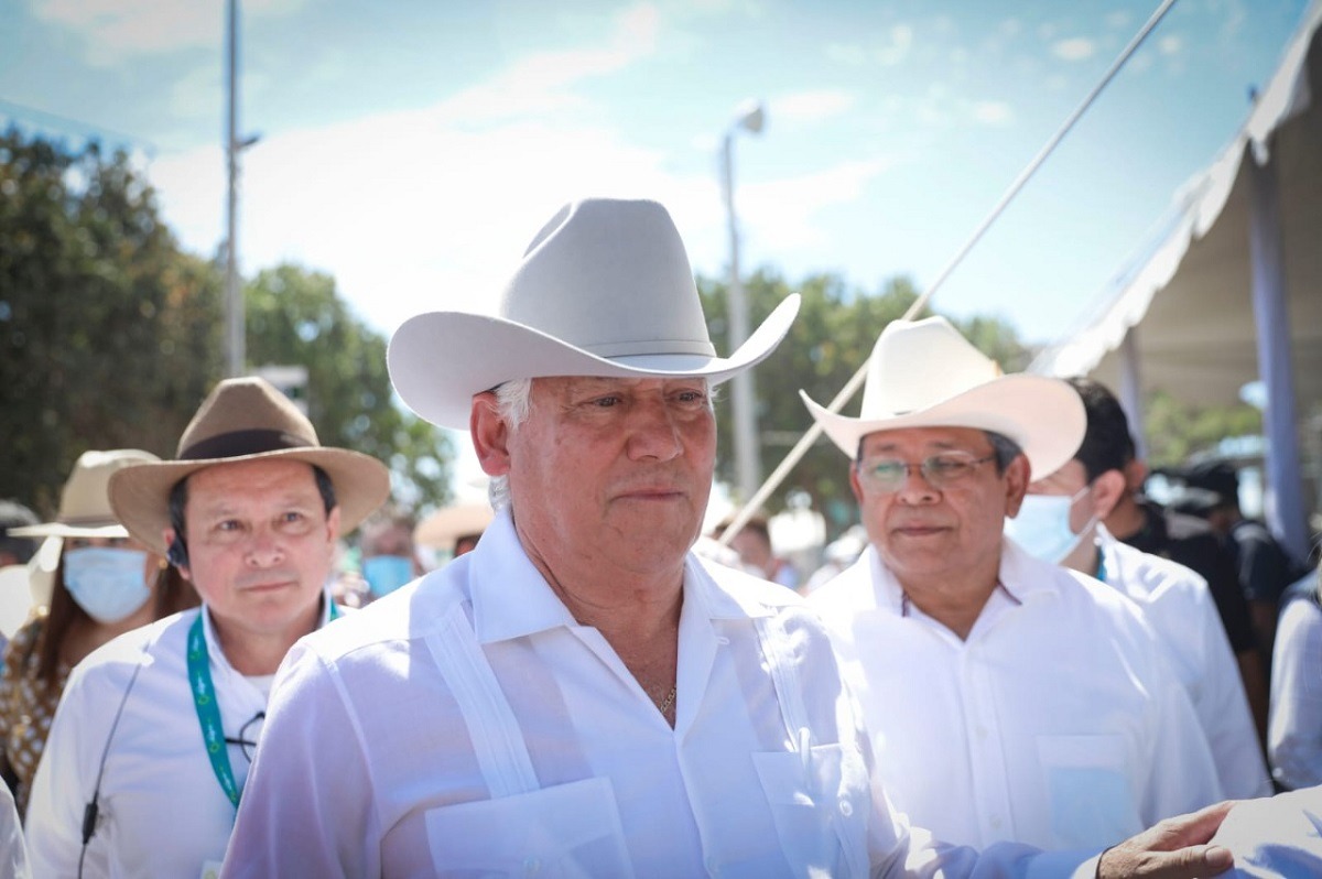 Este jueves vendrá a Sinaloa Víctor Villalobos para revisar precio de los granos con Segalmex