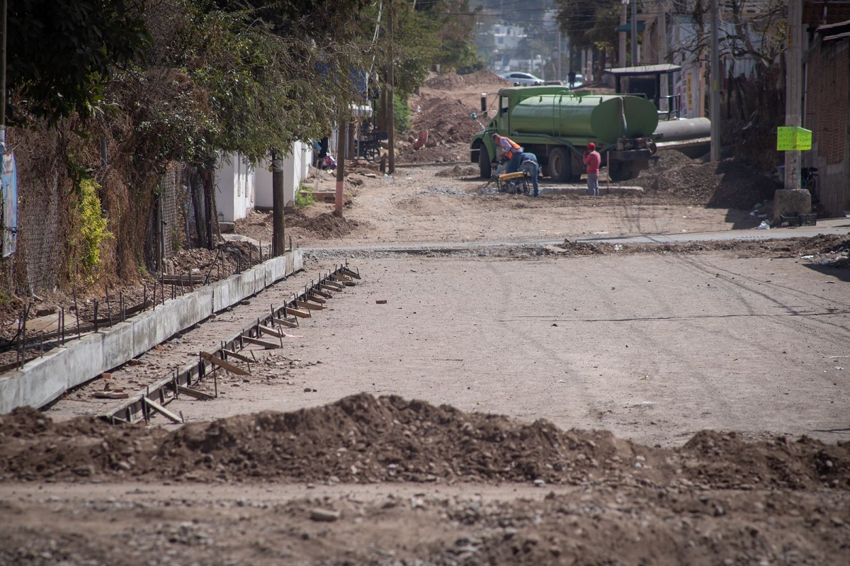 Pavimentación, servicios públicos y suministro de agua potable, las prioridades de su gobierno: Gámez Mendívil