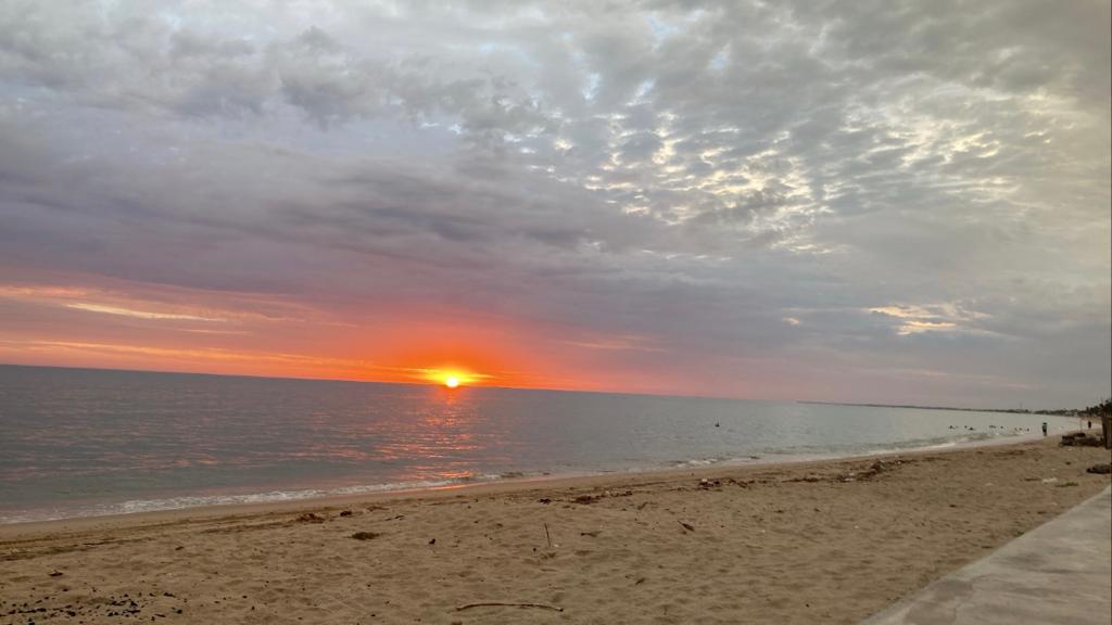 ¿Tiene casa de playa en Camahuiroa? Abusado, no se le vaya a echar a perder la comida del ‘refri’, CFE cortará el servicio