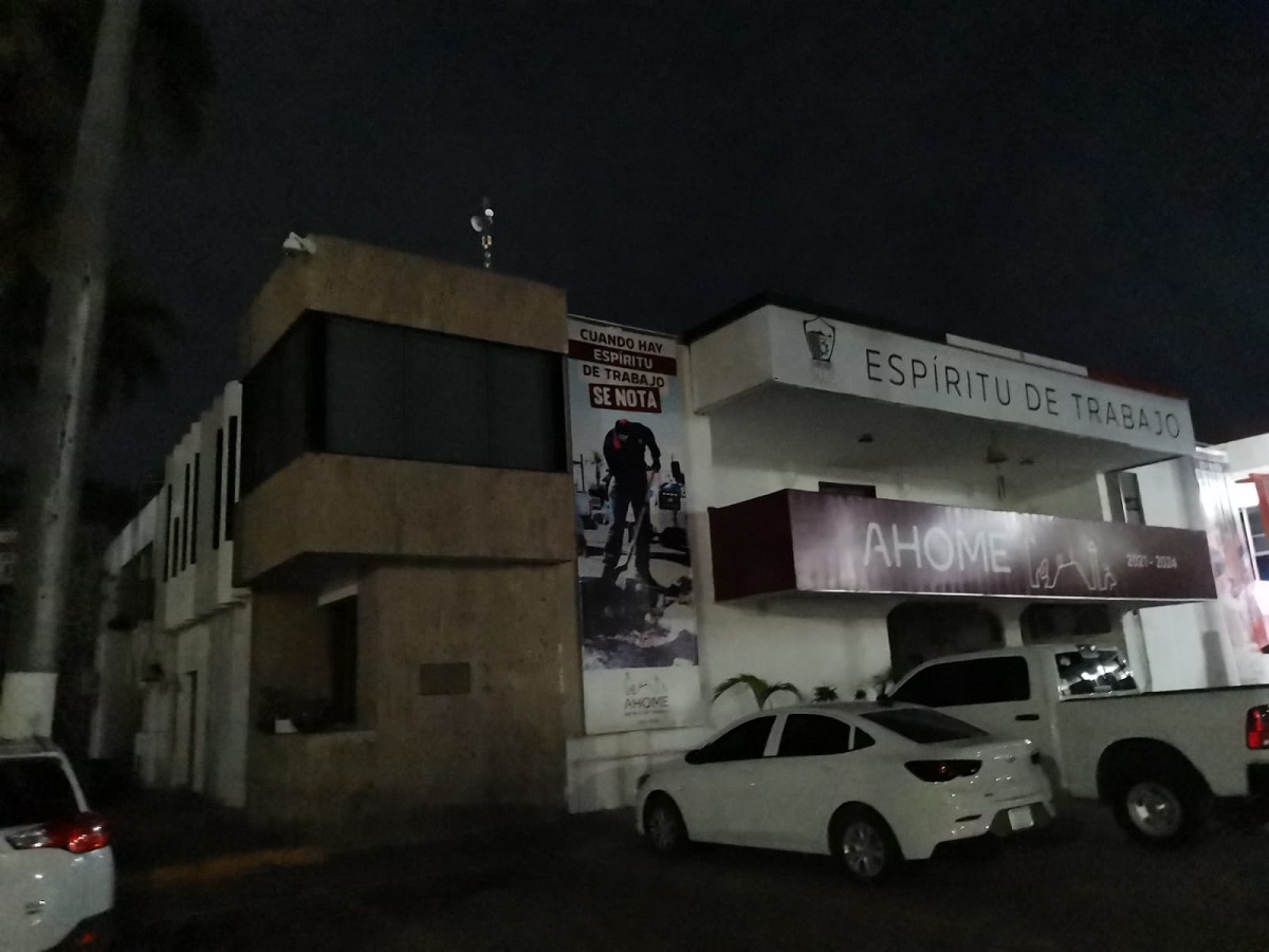 Cortes de energía es una forma de presión de CFE, no quiere negociar cobros indebidos que aplicó al Ayuntamiento: Jurídico