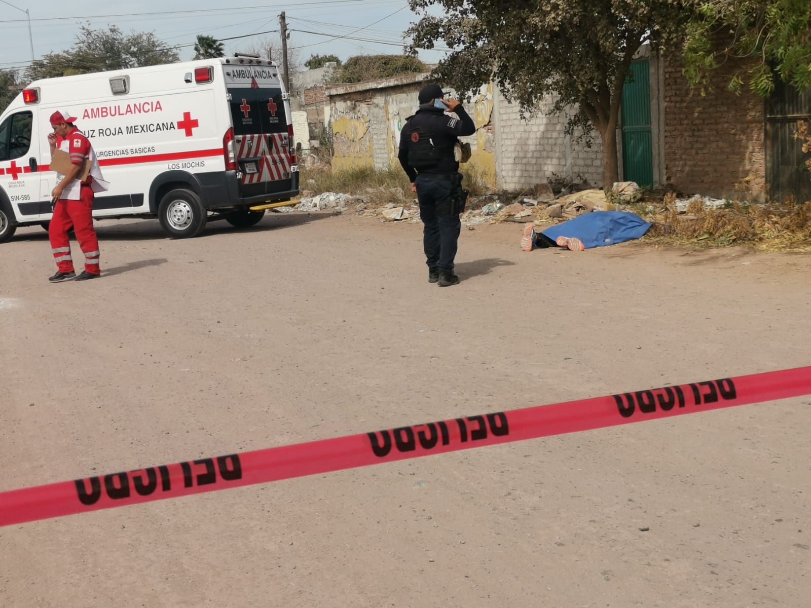 Localizan a un hombre sin vida en una de las calles de la colonia 72 en Los Mochis