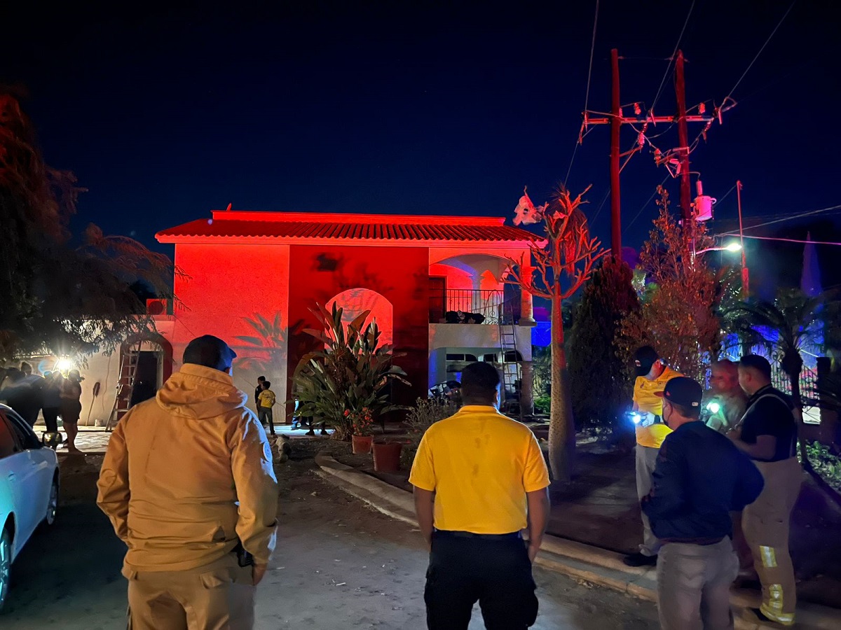 Dos mujeres intoxicadas tras incendio en vivienda del ejido La Constancia, El Fuerte
