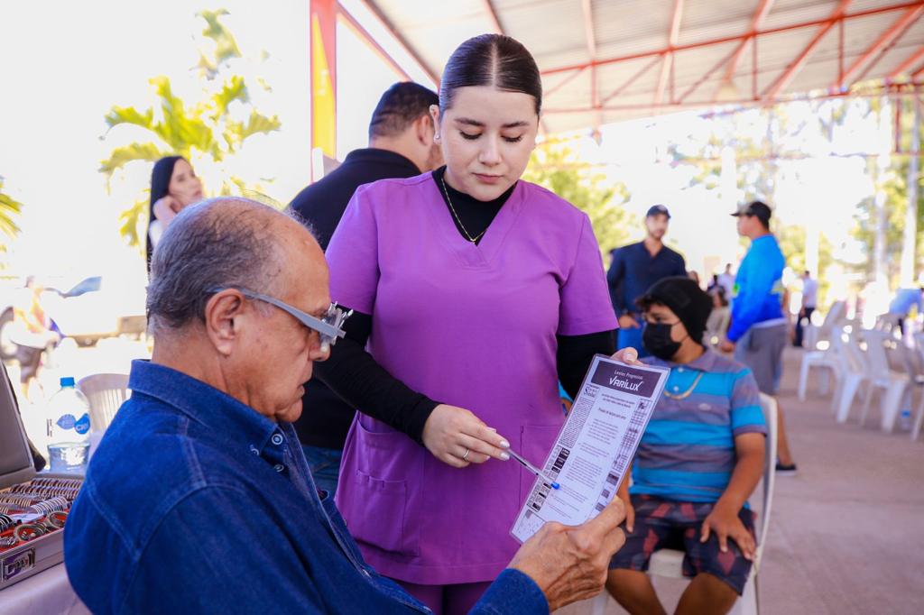 Brigadas del Bienestar de DIF Sinaloa llegan a Teacapán