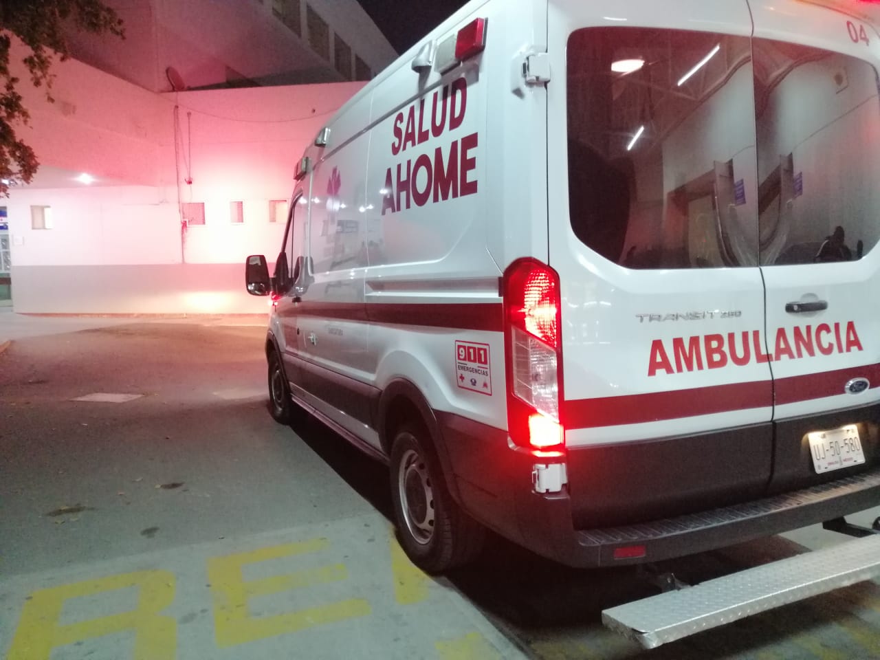 Motociclista es trasladado a un hospital de Los Mochis luego de sufrir un accidente en el ejido Olas Altas