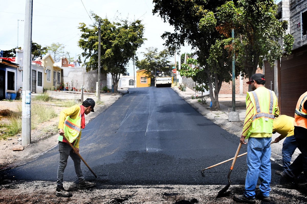 Se refuerzan reencarpetados en zona norte y sur de Culiacán
