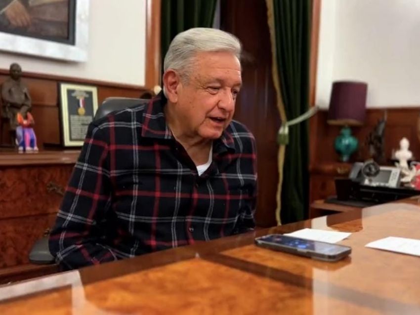 López Obrador se ha tratado el COVID con paracetamol, líquidos y reposo, informa secretario de Salud