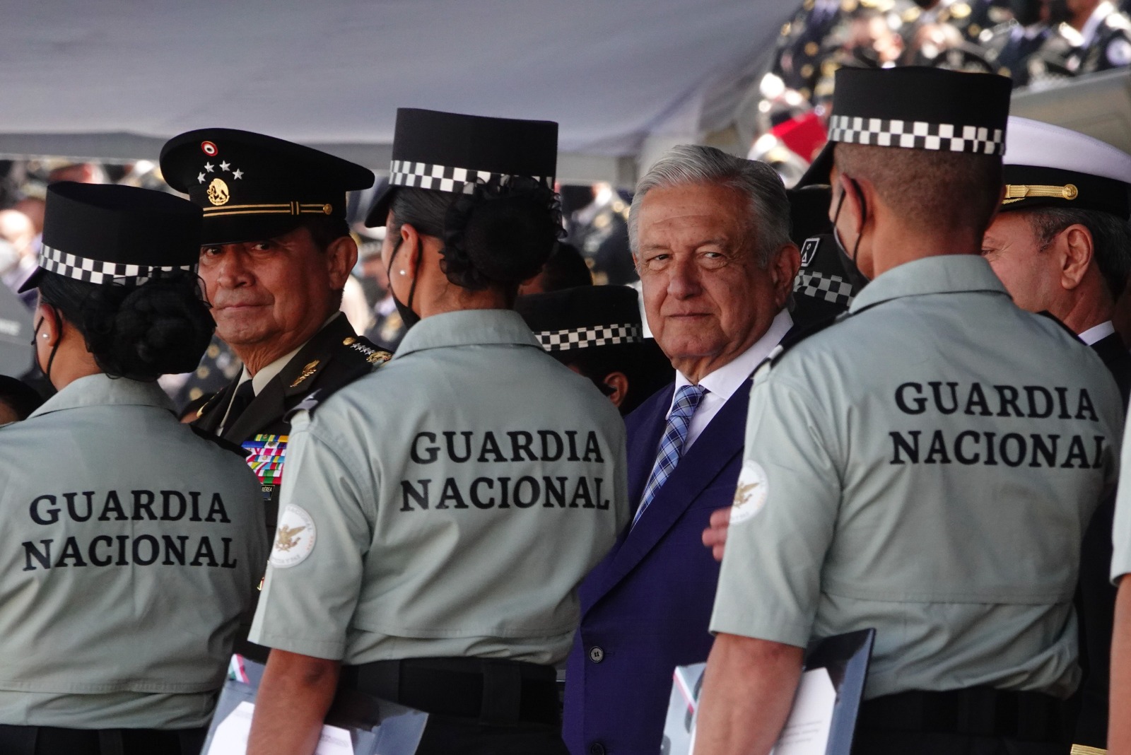 Guardia Nacional: Acusa AMLO que ministros de la SCJN intentaron hacer acuerdos ‘en lo oscurito’ con el gobierno