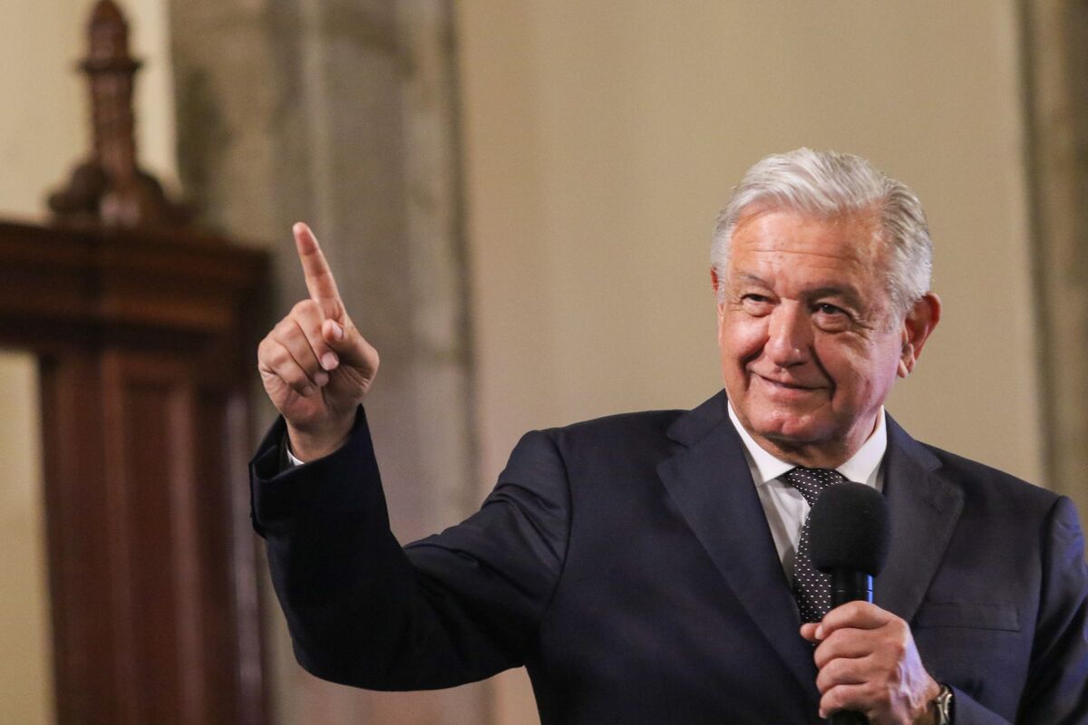 Ante recuperación de AMLO por COVID-19, suspenden en Cancún, cumbre de países latinoamericanos