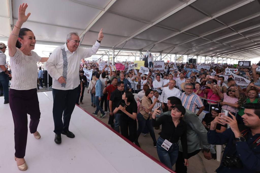 ‘Sin Sinaloa no hay México’: Claudia Sheinbaum es arropada por el cariño de más de 12 mil sinaloenses