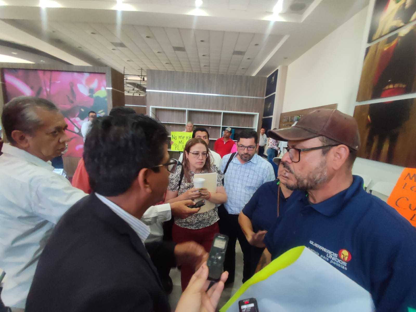 Este lunes se reunirá el alcalde con líderes del Stashag que no han sido reinstalados