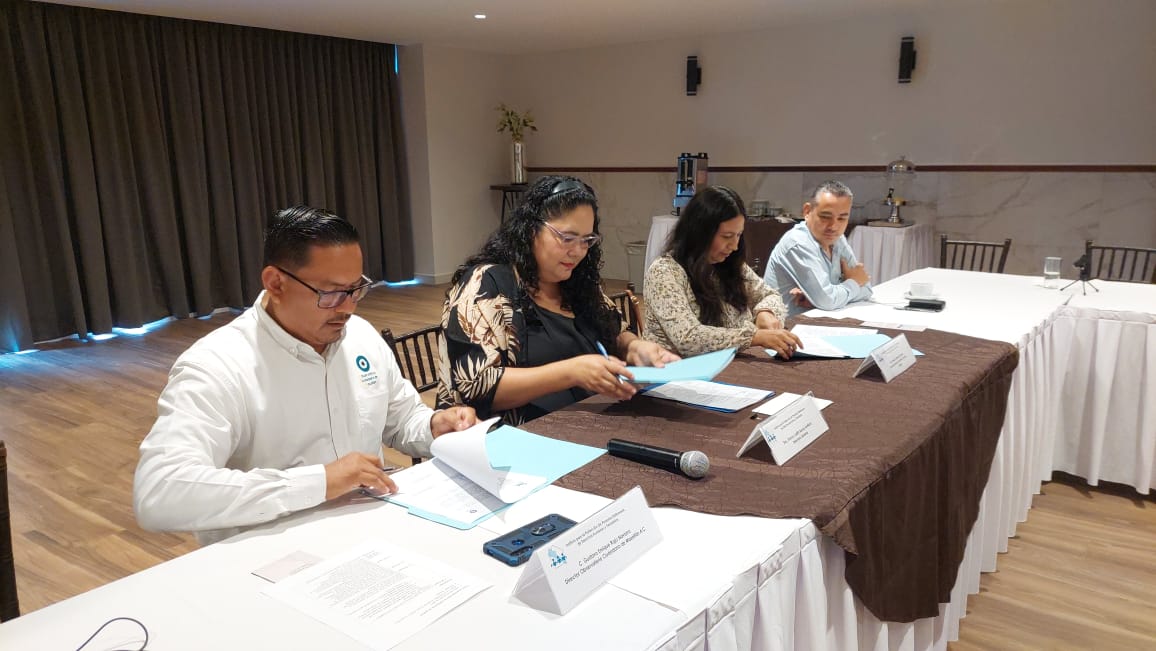 Firman convenio para disminuir agresiones contra defensores de derechos humanos y periodistas