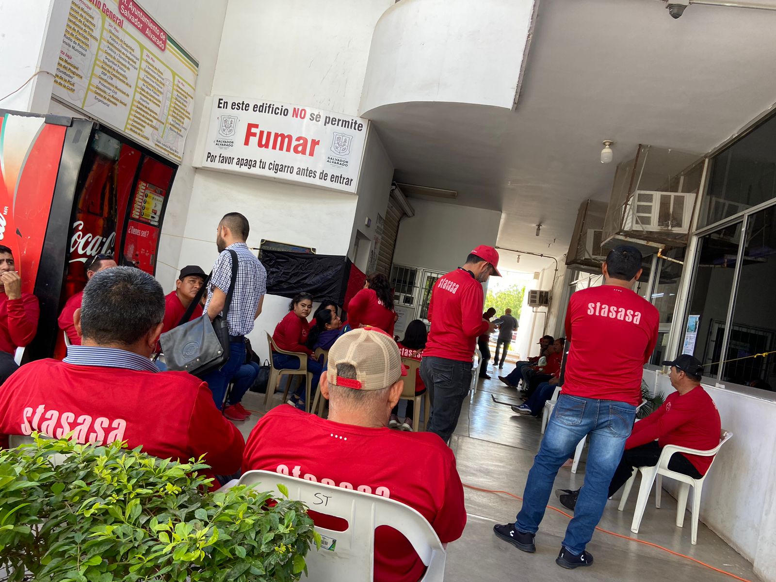 Huelga en el ayuntamiento de Salvador Alvarado permanece; no se ha restablecido el diálogo con el sindicato