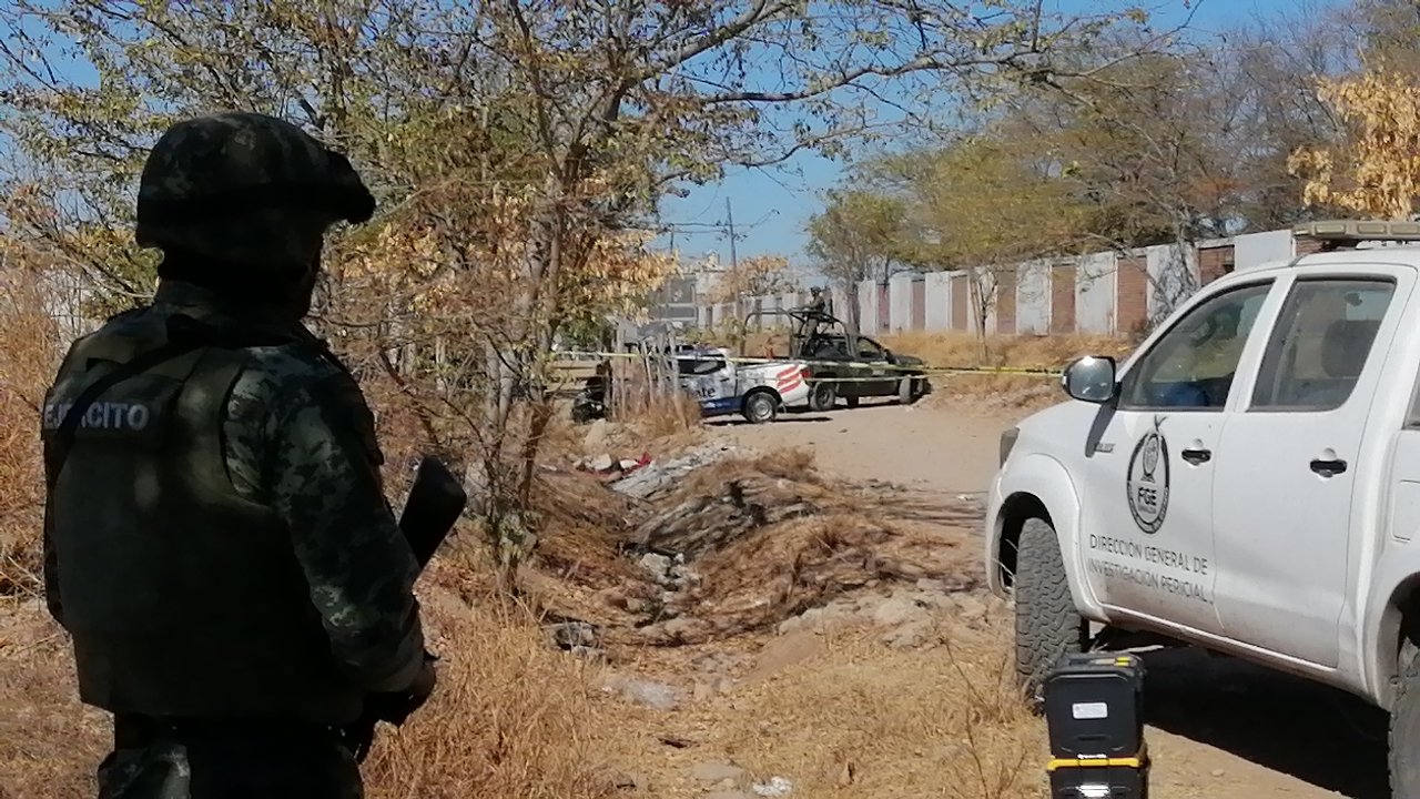 Identifican al hombre encontrado encobijado y sin vida a espaldas de una escuela primaria de Culiacán