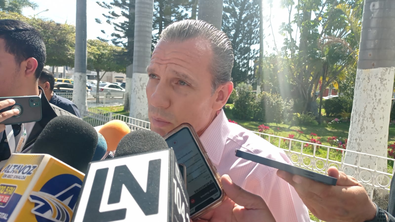 Es más común de lo que parece la agresión de mujeres a policías en Ahome, admite secretario de Seguridad