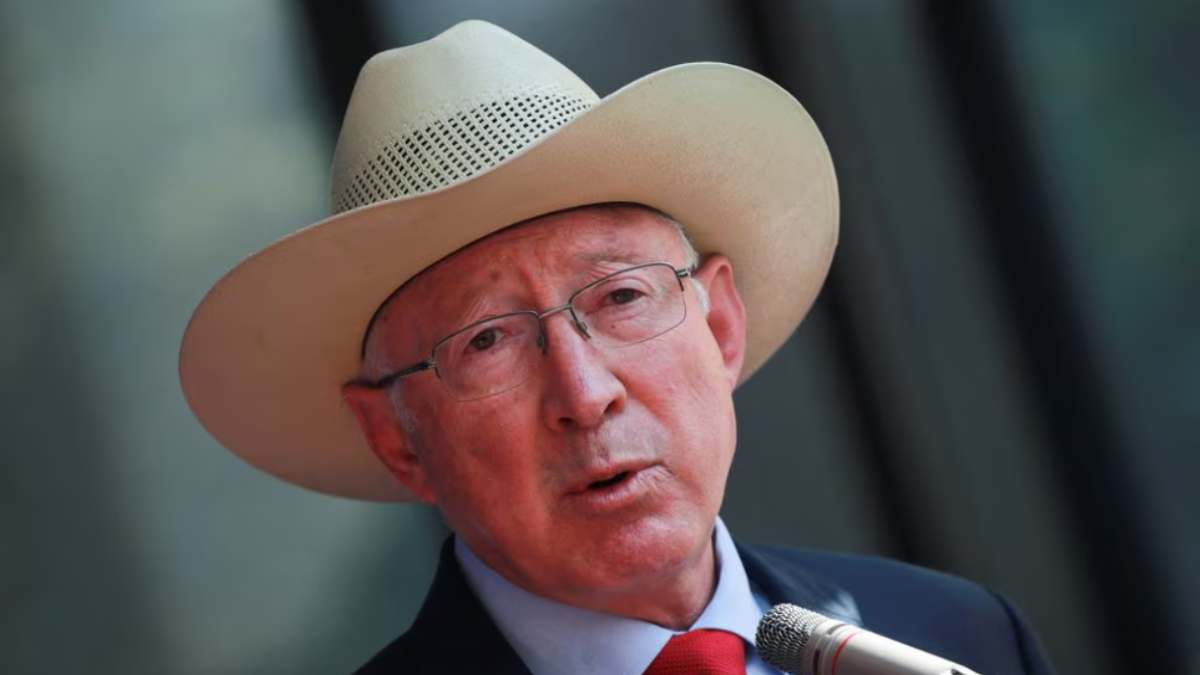 Ken Salazar descarta haber recibido información sobre supuestos vínculos de Rocha Moya con el narcotráfico
