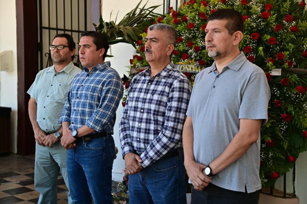 La UAS honra a estudiantes caídos en la defensa de la autonomía universitaria