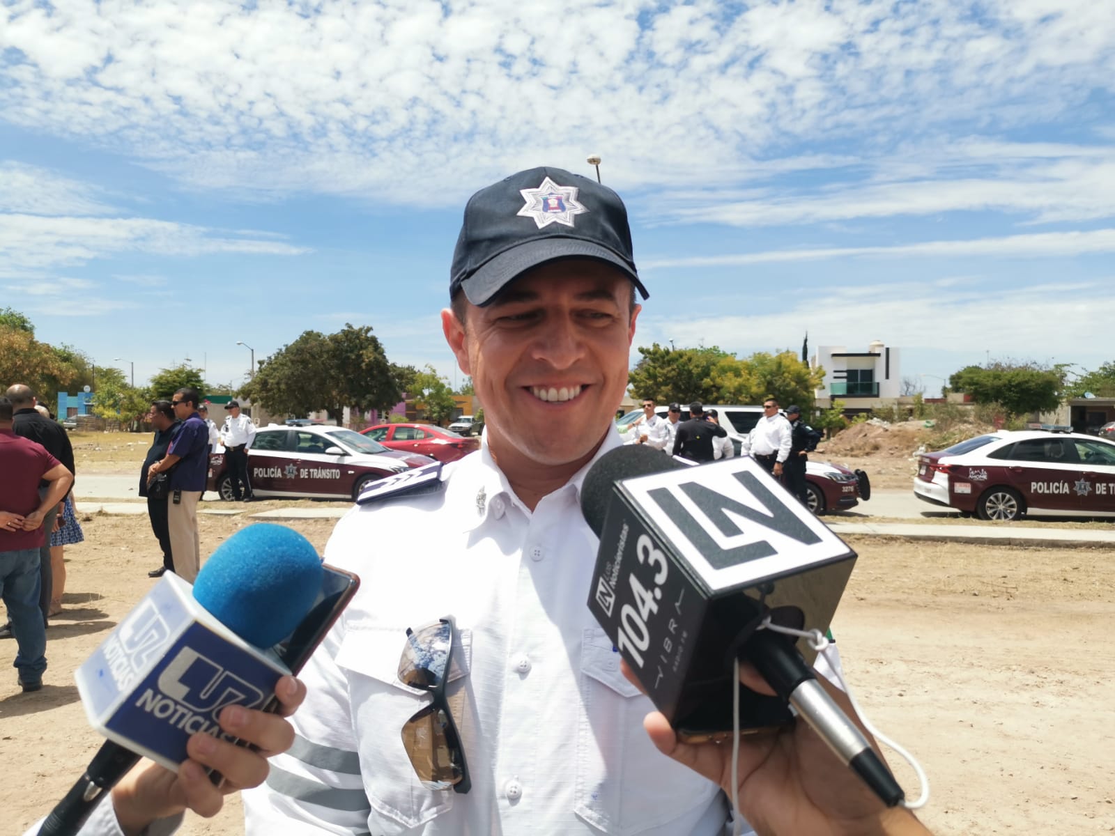 Es una gran emoción, un gran estímulo, expresan policías al saber cuál es su terreno donado por el municipio en Ahome