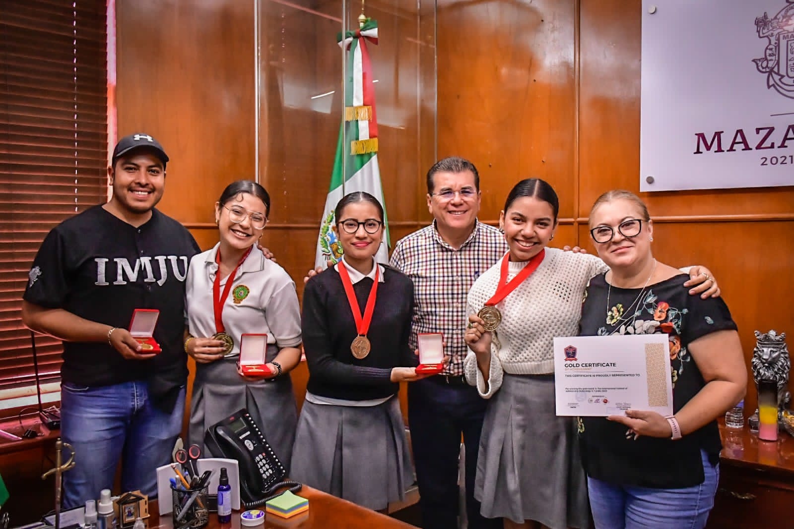 Mazatlecas representarán a todo el continente americano en Rumania