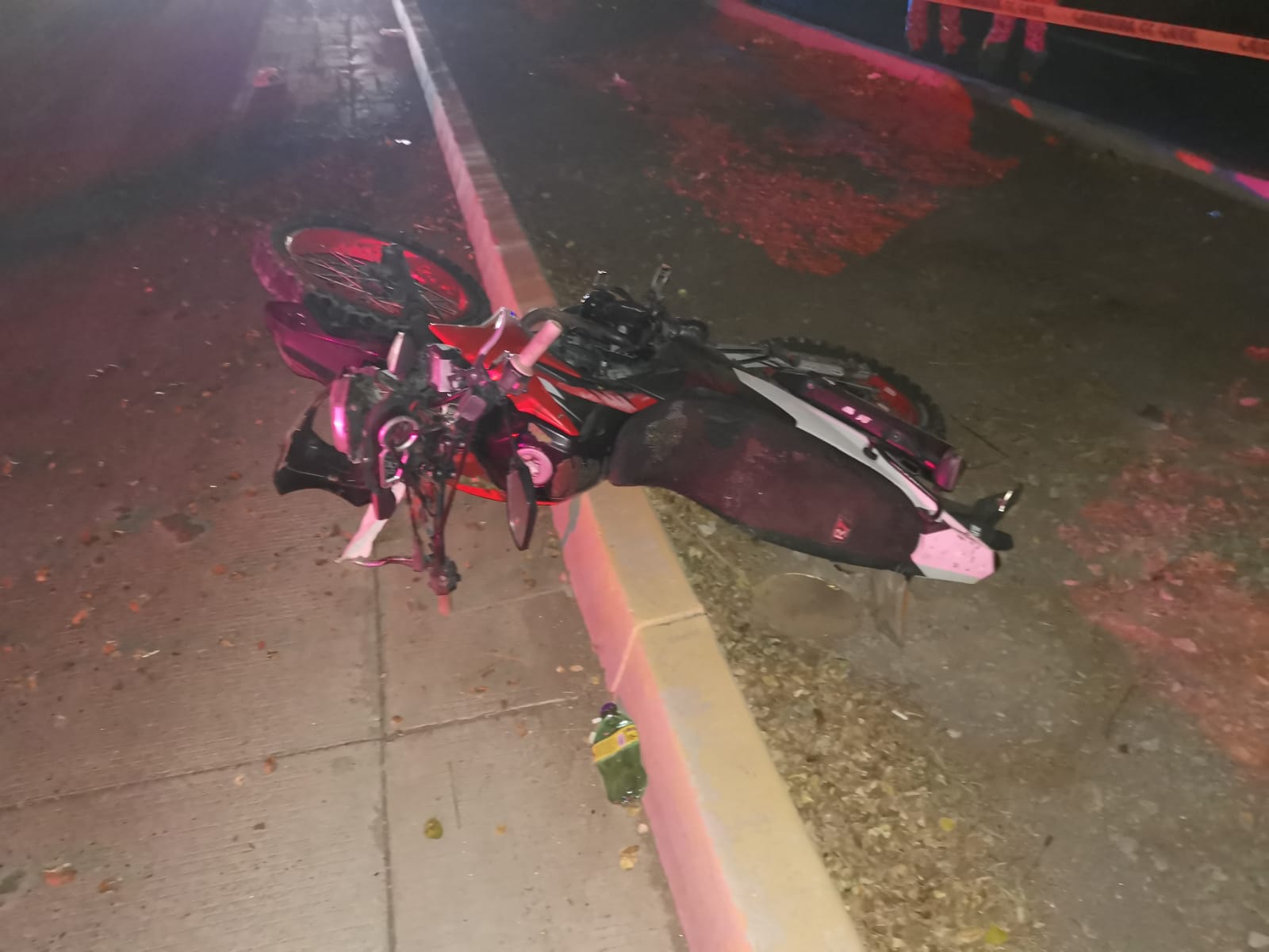 ¡Los dos murieron! Militares pierden la vida en accidente de moto en la carretera Mochis-Topolobampo