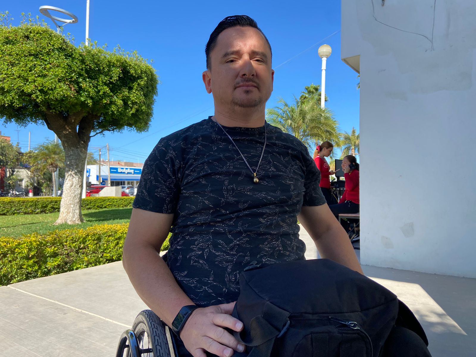 Personas con discapacidad sufren discriminación de choferes del transporte público, en Salvador Alvarado