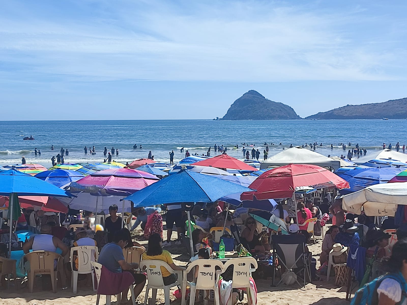 ‘Playa sí, escándalo no’; alistan sanciones por ruido esta Semana Santa en Mazatlán