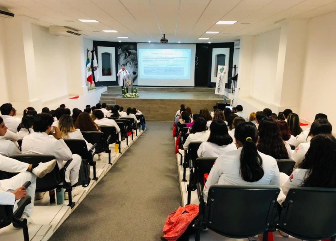 Realizan primeras jornadas de residentes médicos familiares, en Los Mochis