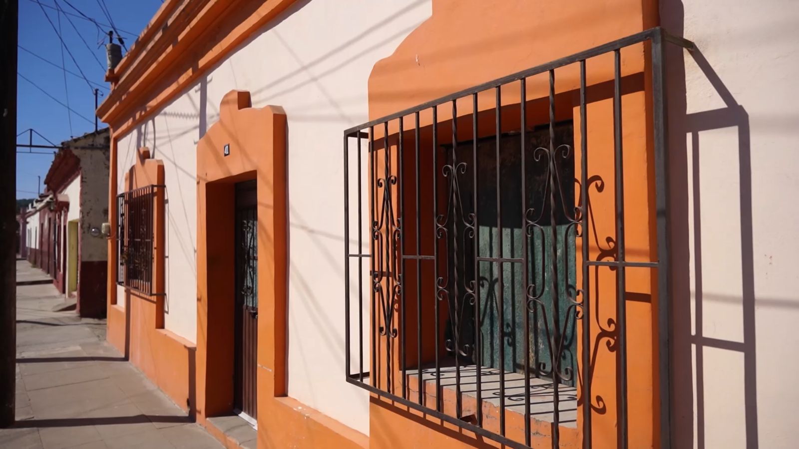 Renace Chametla gracias al Programa Coloreando Sinaloa