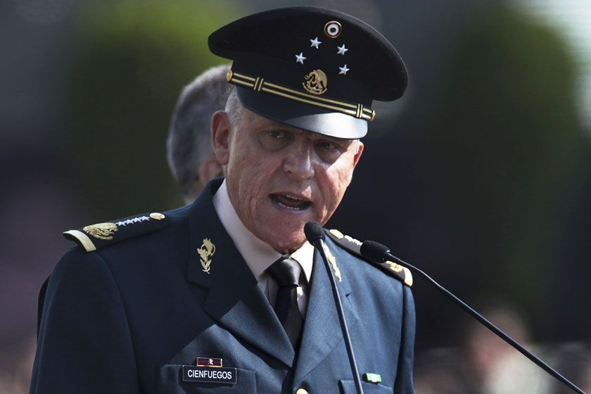 Caso contra Cienfuegos ‘estaba fabricado’… AMLO lo considera ‘cosa distinta’ al juicio de García Luna