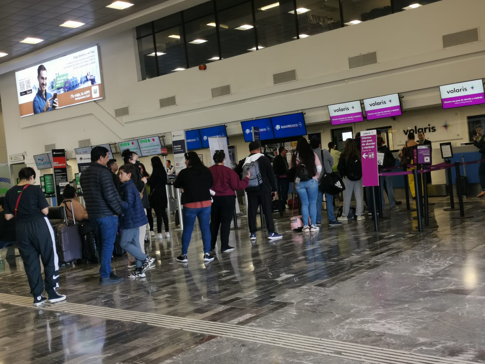 Sigue el viacrucis en el Aeropuerto de Los Mochis, no paran las cancelaciones de vuelos hacia Tijuana